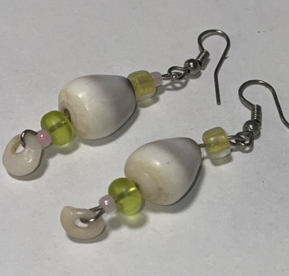 Hawaiian Handmade Pūpū Ala cone Shells and Puka bead Dangly Earring Set Green 2”